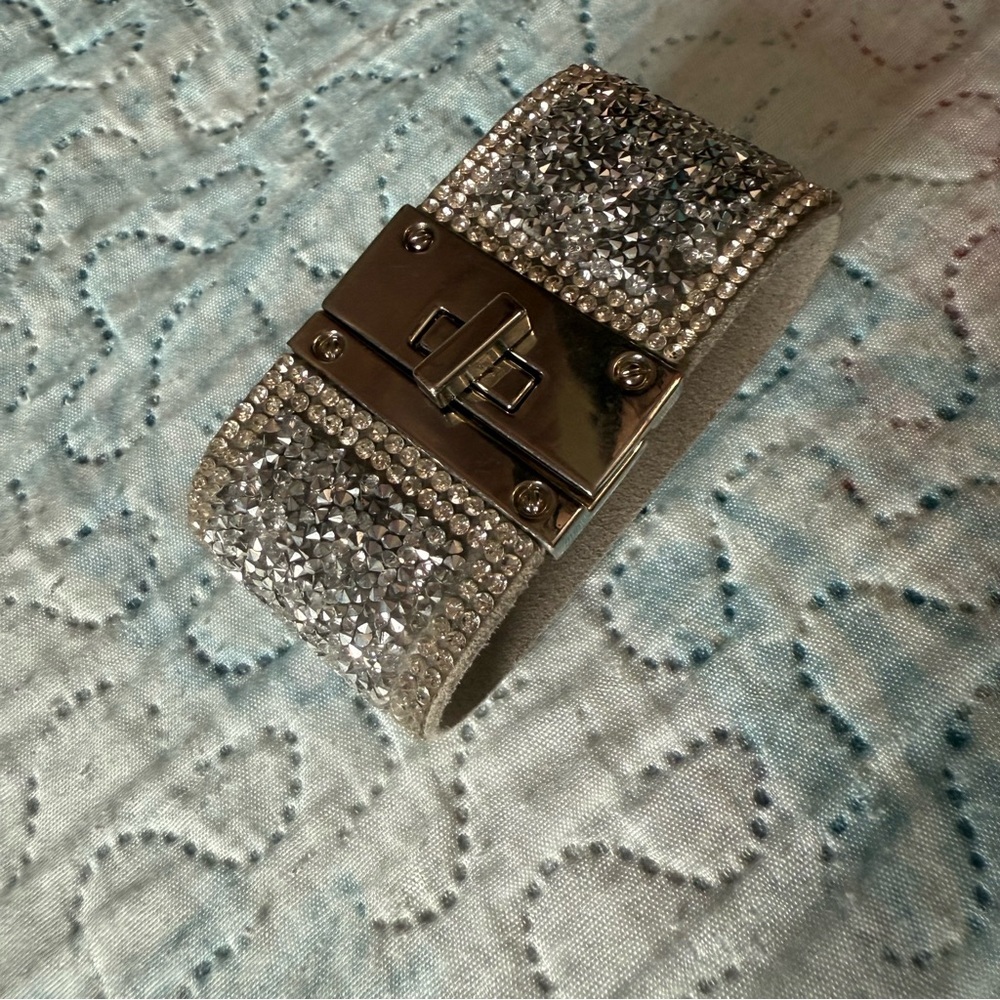 Sparkling Silver Rhinestone Thick Bracelet - Picture 2 of 7